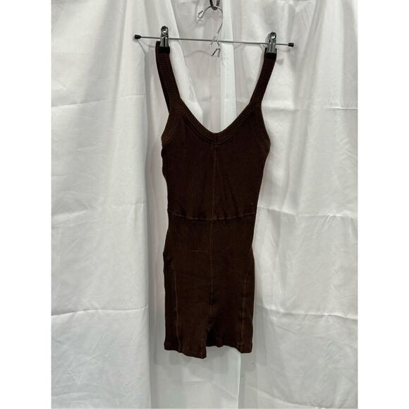Year of Ours lounge short onesie in dark oak ribbed brown romper | Sz XS - Picture 3 of 8